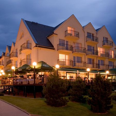 Leba Hotel & Spa מראה חיצוני תמונה