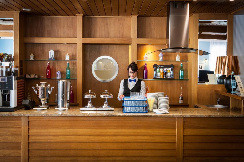 Leba Hotel & Spa מראה חיצוני תמונה