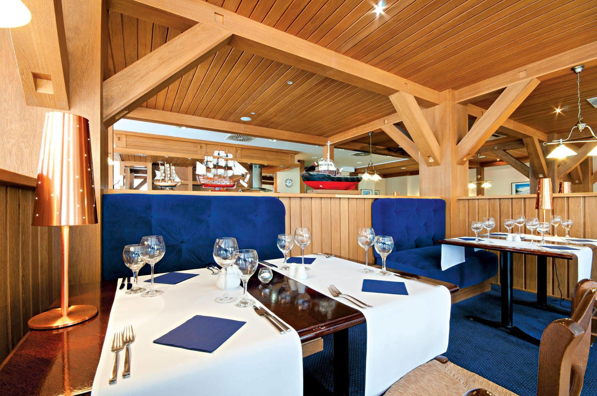 Leba Hotel & Spa מראה חיצוני תמונה