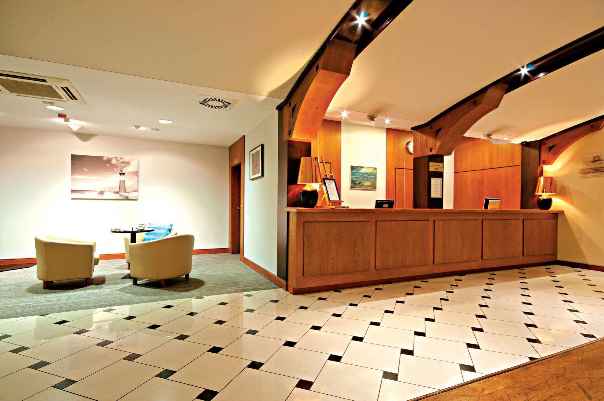 Leba Hotel & Spa מראה חיצוני תמונה